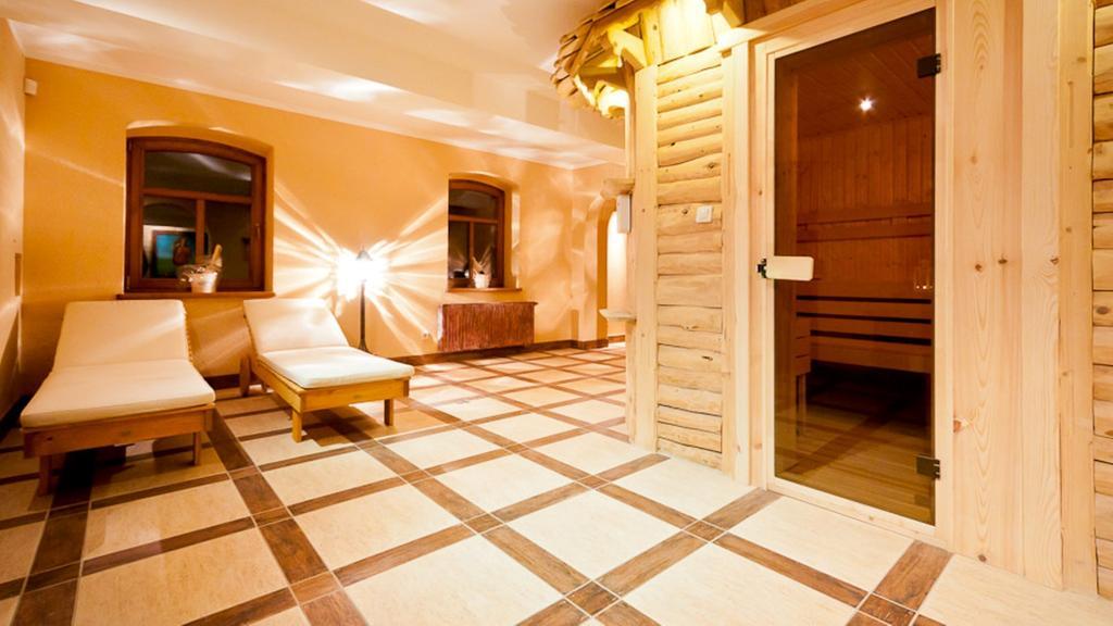 Przystanek Bavaria - Sauny, Parking Oraz Wstep Do Parku Bajek W Cenie! Карпач Экстерьер фото